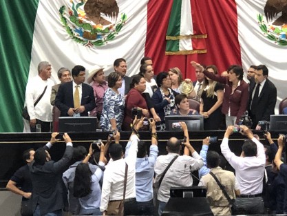 Bancada panista y sus aliados se salieron con la suya y lograron imponer a Marcos Even Torres Zamudio, como Fiscal Anticorrupción, por un periodo de 5 años.
  