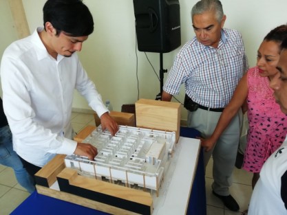 Presentan proyecto integral del mercado municipal para conocer a detalle cómo será cuando se entregue.
