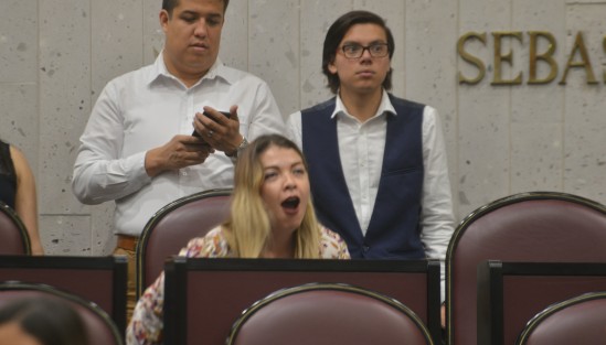 Como cuando te da mucha emoción llegar al trabajo.  