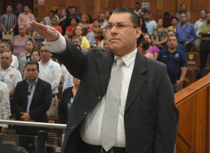 Con más votos a favor que fiscal anticorrupción, que le dan la aprobación de 39 diputados, Arturo Mariscal fue electo como comisionado del IVAI por un periodo de 7 años.  