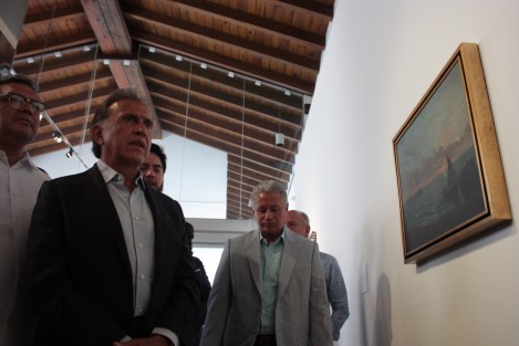Previo a que se aprobara la modificación a la ley del IPE, en GACX, el gobernador Miguel Ángel Yunes Linares dejó abierta la posibilidad de vetar la Ley del IPE, ya que asegura que para lo que se añade, no hay recursos en el estado. 