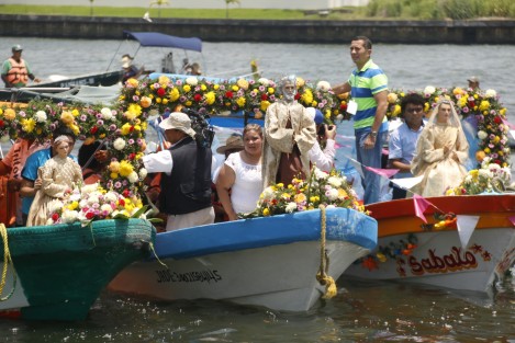Se realizó el tradicional Paseo de Nuestra Señora de Santa Ana por el Río Jamapa. Participaron pescadores, autoridades municipales y eclesiásticas.  
