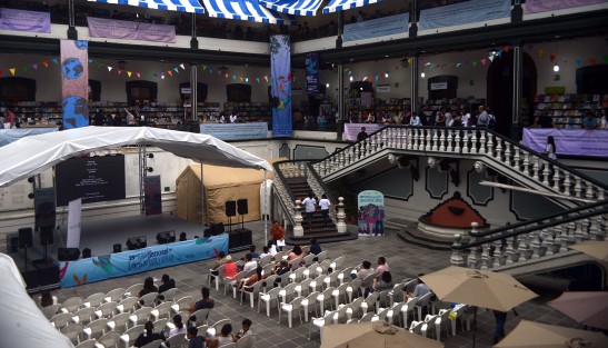 Autoridades de Cultura y educación inauguraron formalmente la 29ª edición de la Feria Nacional del Libro Infantil y Juvenil del Instituto Veracruzano de la Cultura. A diferencia del año pasado, la Feria del Libro sí contará con evento artístico, pero sólo uno por día.