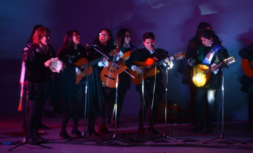 Con el concierto de Gala en el IMAC concluyó la jornada del viernes de actividades del Festival de Tunas Femeniles Xalapa 2018, donde destacó la participación de los grupos colombianos y por supuesto de las organizadoras del evento, la TFUV.  