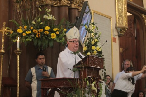En su homilía, el Cardenal Sergio Obeso se dijo honrado por el Papa Francisco con el nombramiento en el ocaso de su vida. Ya que si algo define y caracteriza su vida es precisamente haber sido empleada, con todas sus limitaciones en el servicio del Señor. 