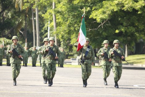 José Luis Sánchez León, General de Brigada del Estado Mayor Presidencial, rindió protesta como nuevo Comandante de la VI Región Militar. 
