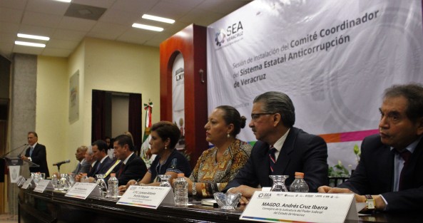 Instalan en el Congreso el Comité Coordinador del Sistema Estatal Anticorrupción.  