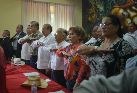 En el auditorio Emiliano Zapata de las instalaciones de la CNC se llevó a cabo el 50 aniversario de la fundación de la vieja guardia.   
