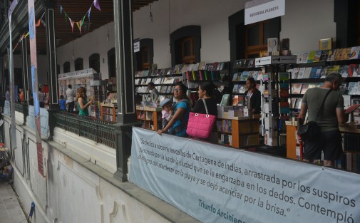 Con conferencias, talleres y conciertos, continúa hasta el próximo domingo la Feria del Libro Infantil y Juvenil.