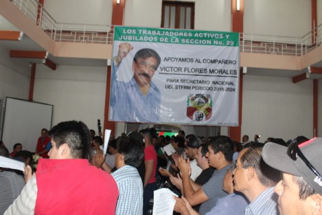 Víctor Flores fue recibido en el sindicato de esta ciudad, con mucho entusiasmo por trabajadores sindicalizados, los cuales de manera concensuada, reiteraron su apoyo para que Victor este al frente del comité ejecutivo nacional para el período 2018-2024.