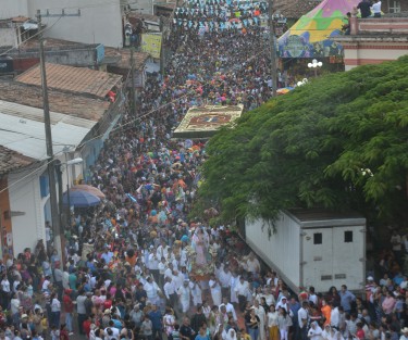 Las fiestas patronales de Teocelo se visten de luz, colores y alegría en honor a la Asunción de nuestra señora; las fiestas fueron encabezadas por el alcalde Mario Antonio Chama.
