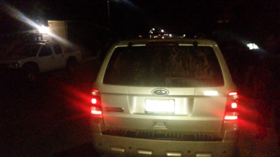 Maniatada, amordazada y con impactos de proyectil de arma de fuego fue localizado el cuerpo de una mujer en el interior de una camioneta que fue abandonada en el camino a la localidad de Barranca Seca, municipio de Tezonapa, Ver.. 