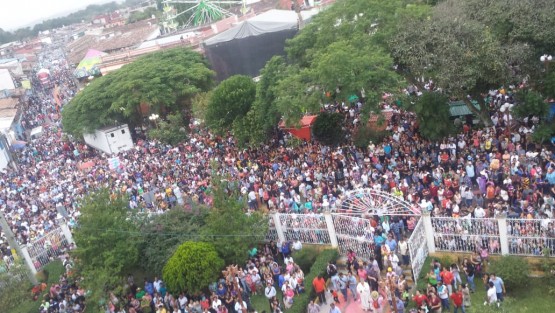  Después de cinco días de celebración, concluyó a la una de la mañana de este jueves la tradicional fiesta patronal Teocelo 2018 en Honor a la Asunción de Nuestra Señora, 
