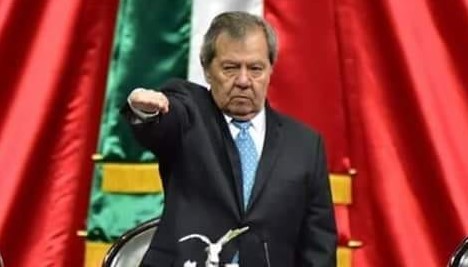 Los diputados electos el pasado 1 de julio eligieron a Porfirio Muñoz Ledo (Morena) como presidente de la Mesa Directiva del Palacio Legislativo de San Lázaro, para el primer año de ejercicio de la LXIV Legislatura, que inicia el próximo 1 de septiembre.
