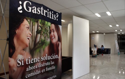 En el Salón Cristales del Palacio Legislativo se llevó a cabo el programa de consultas gratuitas, para personal trabajador, así como para ciudadanía en general. 