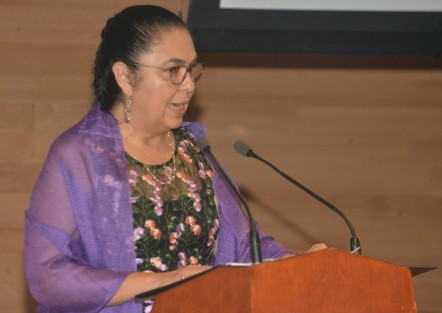 Ladrón de Guevara llamó a la paz pública, “a la convivencia en un marco de respeto, de tolerancia, de inclusión y de justicia, pero lo hago también a nosotros, no miremos la paja en el ojo ajeno, no participemos de hechos violentos, no toleremos ni el porrismo ni el vandalismo