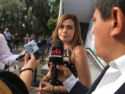 Como un cínico calificó la diputada María Josefina Gamboa a Javier N, quien cuestionó que realmente sean víctimas de menos de dos años de antigüedad, los restos hallados recientemente, sólo para deslindar a la actual administración estatal. Gamboa dijo de Javier N. siempre negó las fosas de Colinas de Santa Fe. 