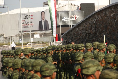 Se conmemoró el 171 aniversario de la gesta heróica de la defensa del Castillo de Chapultepec. Con una ceremonia cívico-militar en el monumento a Los Niños Héroes, a la que asistió el gobernador del estado, se recordó el hecho histórico.