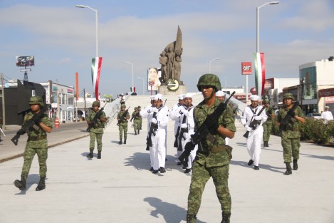 Se conmemoró el 171 aniversario de la gesta heróica de la defensa del Castillo de Chapultepec. Con una ceremonia cívico-militar en el monumento a Los Niños Héroes, a la que asistió el gobernador del estado, se recordó el hecho histórico.