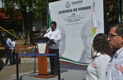 Mario Hernández Sánchez, Secretario General de la Sección 56, SNTE dijo que en lo que va del 2018, cerca de 300 docentes de Veracruz han sido víctimas de los delitos se extorsión, secuestro e incluso asesinatos.