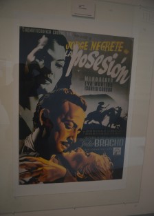En el anexo de El Ágora de la Ciudad se encuentra la exposición de carteles de cine mexicano y habrá conferencias magistrales. No deje de asistir. 