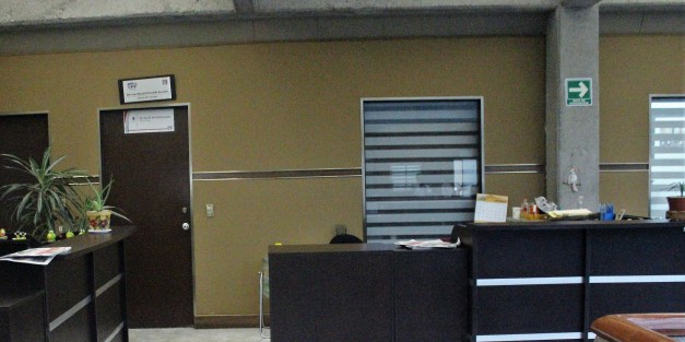 A unas semanas de concluir sus gestiones como diputados locales, así se ven algunas oficinas como la del diputado Juan Manuel del Castillo, quien de por sí poco asistía. 