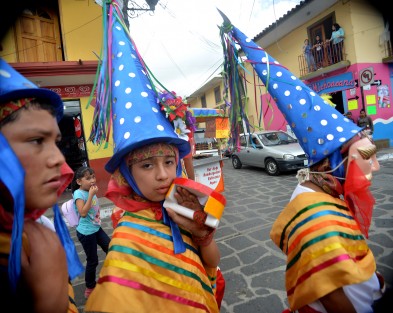 Visitantes de Xalapa y la región se dieron cita para disfrutar de la gastronomía del lugar y además de los danzantes.