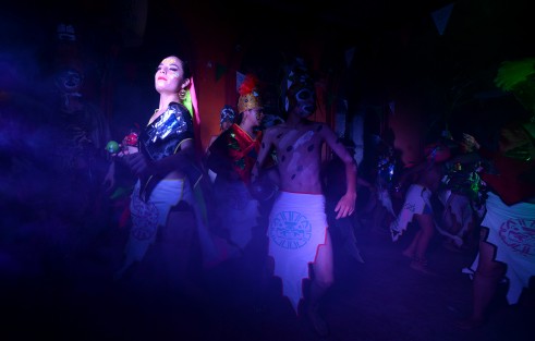 Presentaron La danza del Dios Tigre <em>El Ocelote de piedra</em> entre otros bailables demostrando el talento de Teocelo.