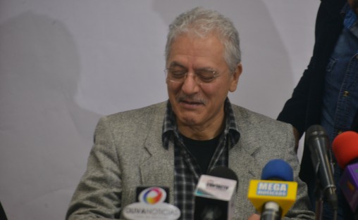 Con retraso de media hora el alcalde habló primero de los eventos que el ayuntamiento llevará a cabo con motivo del 2 de octubre y que serán encabezados algunos por Manzano.