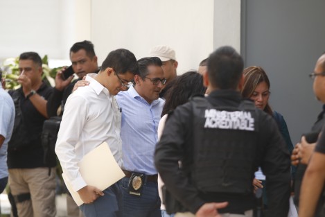 Como sucede en los casos de delitos que se viralizan en Veracruz, el fiscal del Estado, Jorge Winckler, se dejó ver en la audiencia de Tomás N.  