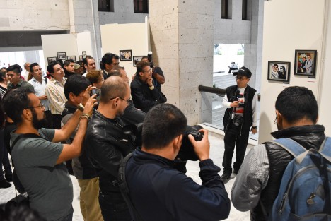En el Palacio Legislativo fue inaugurada la exposición fotográfica Gráfica Democracias, de nuestro compañero fotorreportero Víctor Fuentes Domíanguez, Vic-man. 