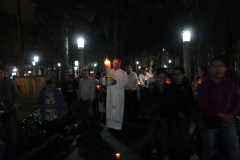 Creyentes realizaron una Jornada de oración por el respeto a la vida en todas sus etapas a lo largo de la avenida Xalapa.