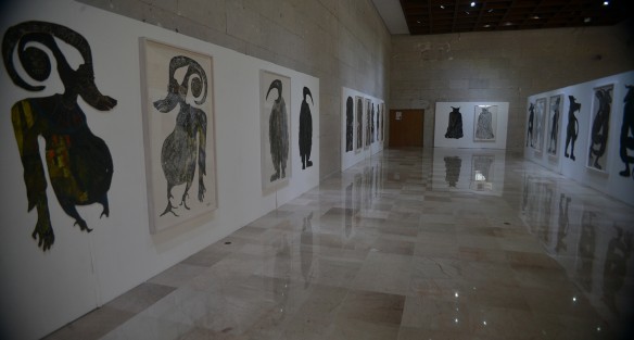  Últimos días de la exposición  <em>Bestia Clínica</em> de Sebastián Fund y Javier Arjona, en la sala de Exposiciones Temporales del Museo de Antropología de Xalapa (MAX) .