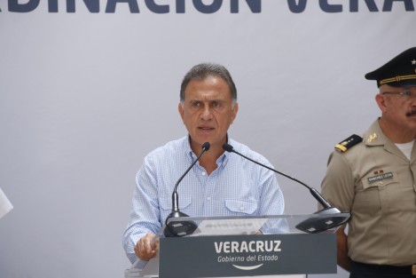 El gobernador Miguel Ángel Yunes Linares descartó que los homicidios sean realizados por una banda específica. 