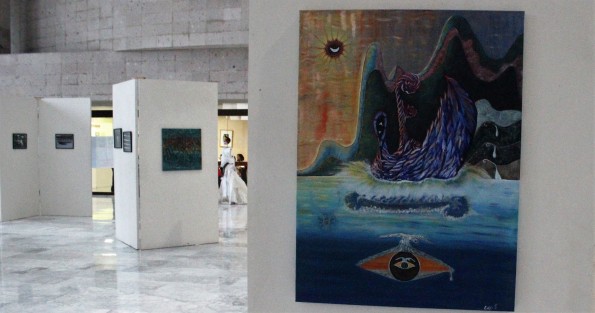 Esta tarde en el Palacio Legislativo se inaugura la exposición de pintura y fotografía de Claudia Cortés. 