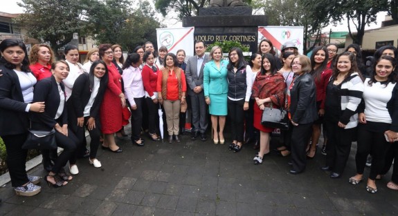 Priistas conmemoraron el aniversario del derecho al voto para las mujeres.  