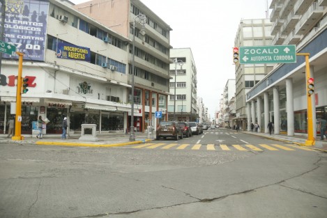 Taxistas que convocaron a una manifestación para hoy, en la que protestarían por los operativos de tránsito y las medidas recaudatorias por parte del gobierno estatal en contra del gremio, en la ciudad de Veracruz, no se presentaron al lugar indicado.