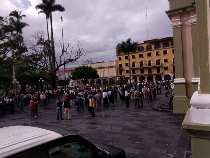 Durante la conferencia del miércoles los líderes de taxistas de la zona de Río Blanco, Córdoba y Orizaba informaron que tras los señalamientos hechos por el gobernador sobre que los trabajadores del volante tenían que ver con la inseguridad que se vive en el estado, habían decidido realizar un paro de labores en todo el estado.