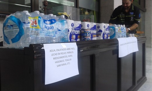 En el Congreso del Estado se instaló un centro de acopio para apoyo de las localidades afectadas por las lluvias