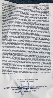 Como se recordará, Alejandro Cossío Hernández, es uno de los principales empresarios que han exigido al Gobierno Estatal el pago de un cuantioso adeudo del sexenio pasado y que se ha enfrentado al actual mandatario en una serie de descalificaciones, por lo que el empresario no descarta que este sea otro intento de intimidarlo. 