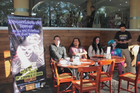 Como otra opción para estos Días de Muertos, compañías de teatro locales ofertan los Recorridos del Terror y La Casa Maldita en la exfábrica de San Bruno, historias de terror con un costo de entrada de $50 pesos, que se usarán para mantenimiento del histórico inmueble que se encuentra en litigio.