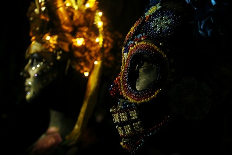 Espectaculares atuendos lucieron las <em>Catrinas de Martí</em>. El maquillaje, los vestidos y la creatividad de los diseñadores, se llevaron las palmas de los asistentes al concurso de catrinas donde el arte Huichol fue el invitado de lujo.