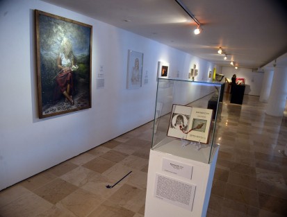 Cabe destacar que para esta emisión de la Bienal de Arte participaron 205 artistas veracruzanos con 382 obras registradas, provenientes de diferentes puntos del estado. 