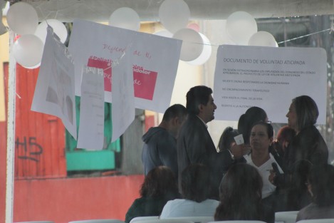 Lluvia matutina en Xalapa, aplazó muchas de las actividades programadas para este sábado, incluso hasta manifestaciones, religiosas y de venddores informales. 