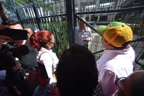 Diputadas de MORENA dialogaron con funcionarios del Congreso del Estado, a quienes piden se garantice que bancada panista no intentará dar albazo con aprobación de dictámenes de última hora. 