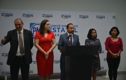 El Partido Acción Nacional actualmente realiza el proceso de renovación de su dirigencia estatal, en la cual no participa ninguna mujer como candidata.  