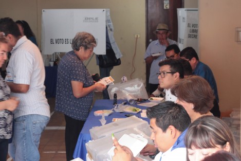 Panistas acuden a elegir a sus nuevas dirigencias, nacional y estatal.