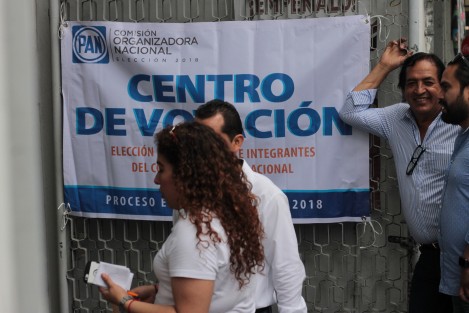 Panistas acuden a elegir a sus nuevas dirigencias, nacional y estatal.