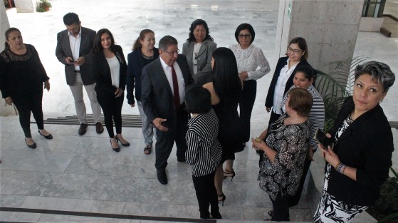 Representantes del Sindicato de Trabajadores del Congreso del Estado se entrevistaron con el presidente de la Mesa Directiva del Congreso, Juan Manuel Pozos Castro. 