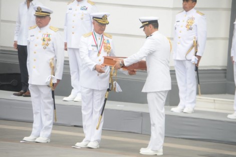 Se realizó la ceremonia de entrega de mando a Froylán Jiménez Colorado, nuevo comandante de la Primera Región Naval, quien sustituye en el cargo a Arturo Castañón Zamacona.  